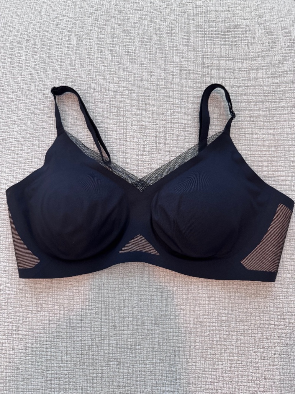 HONEYLOVE Women’s Crossover Wireless Bra In Black w/removable pads Size XL